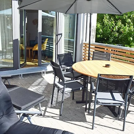 Im Ostseebad Sellin Апартаменти *